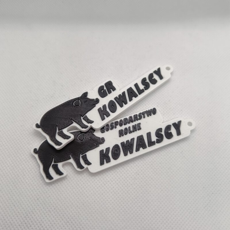 Brelok rolniczy personalizowany z grafiką-głowa świni